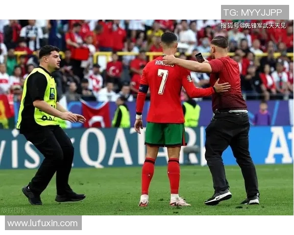 昔日恩怨再现！C罗与老队友狭路相逢